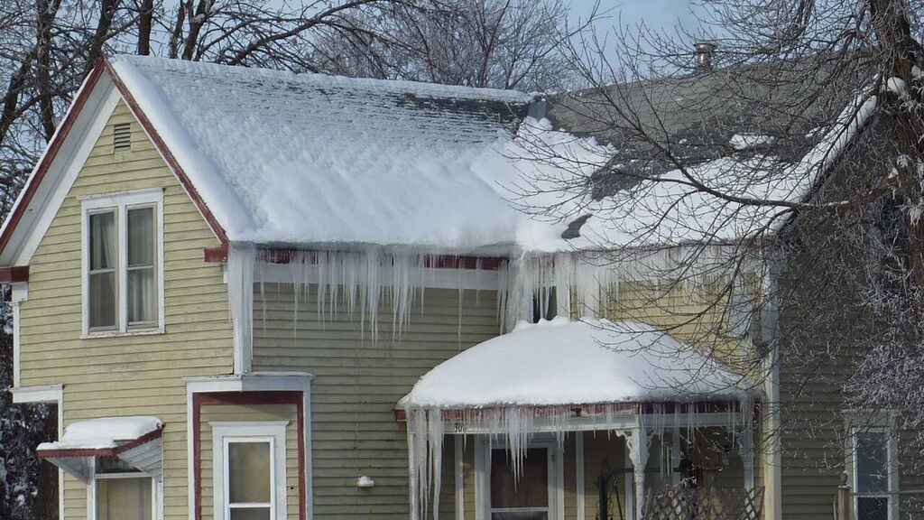 ice dams from an inefficient attic system