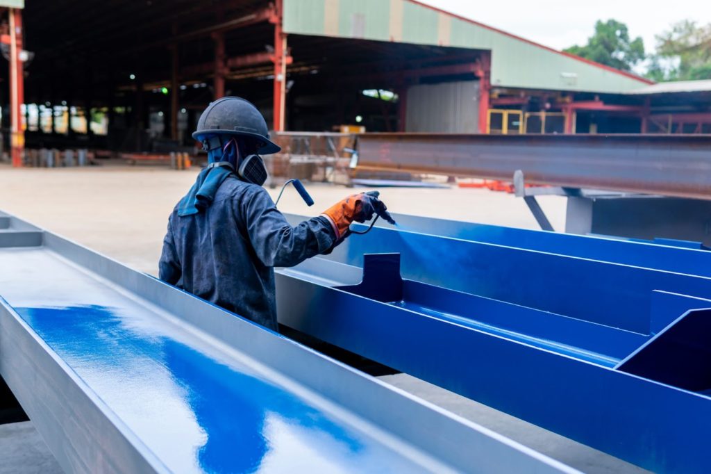 How to paint structural steel (does it need to be primed?)