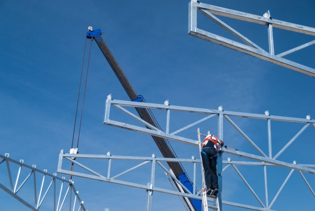 How long does it take to install roof trusses?