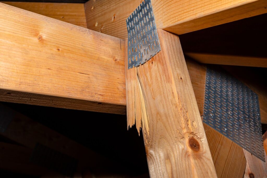 Can roof trusses be repaired
