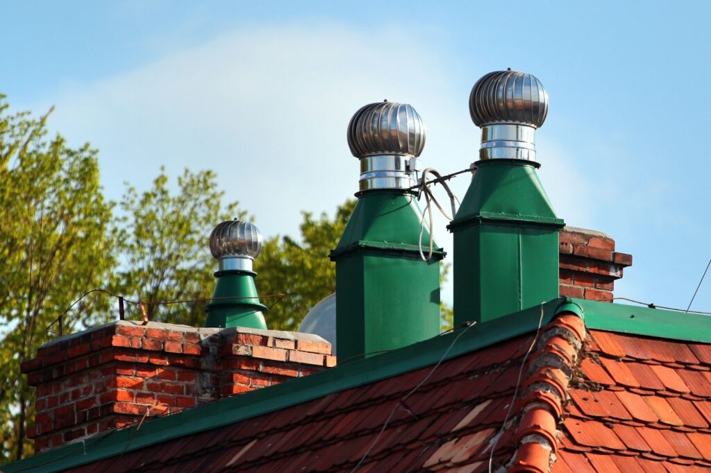 Can a chimney cap stop a downdraft